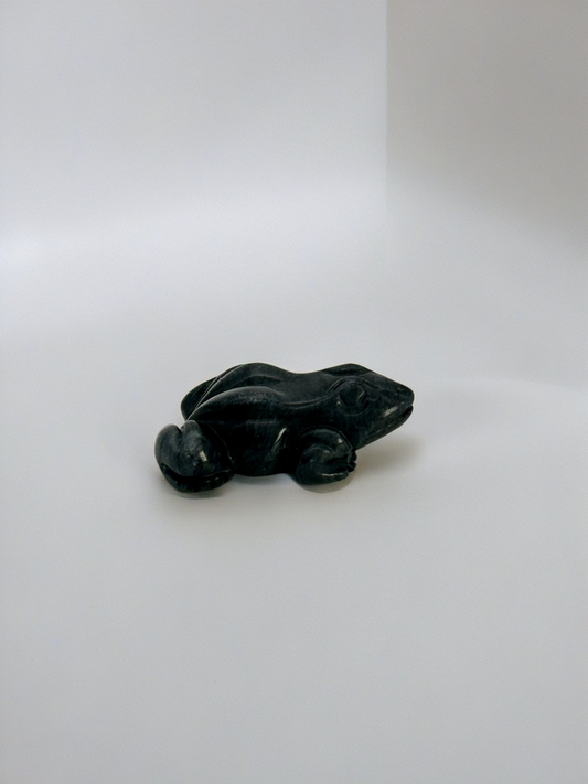 ST1787 Labradorite Frog  45mm.X30mm.