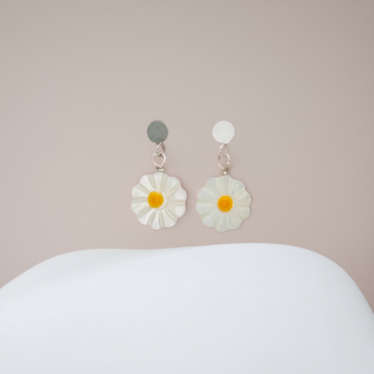 CH990ER Flower Earrings