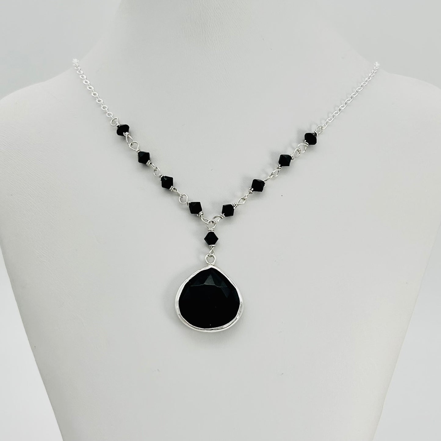 ST1850NL Black Onyx 18"