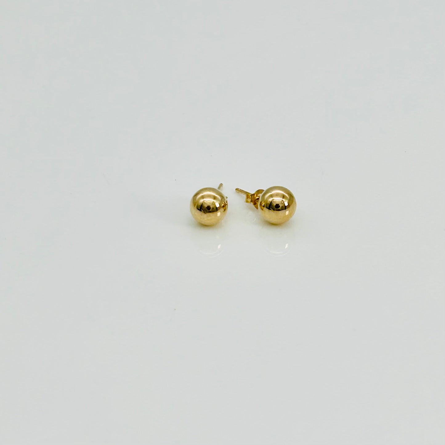 14KG448 Ball Earrings