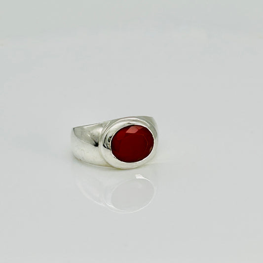 ST1646  Carnelian Ring # 8.5