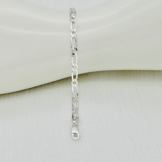 S727 Super Flat Figaro Bracelet 3.6mm. X 7"