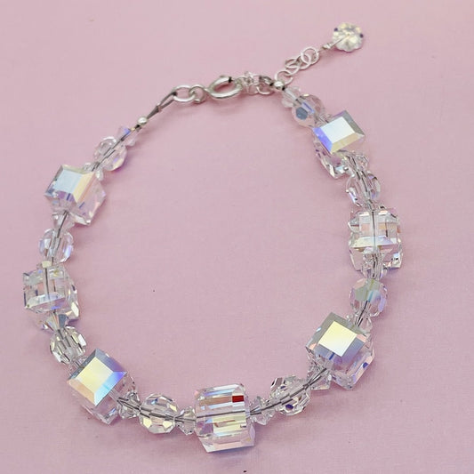 C1245SW Clear Bracelet 8"
