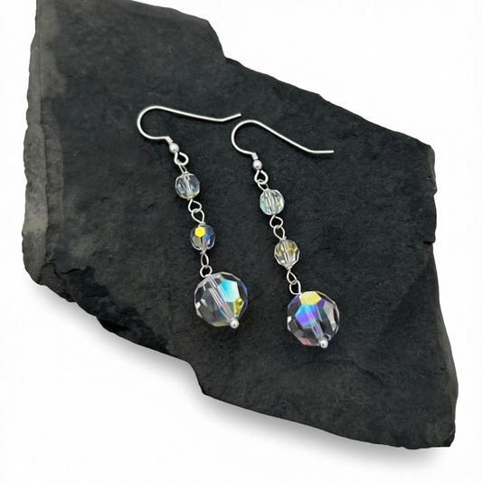 C960 Clear Earrings 2.5"