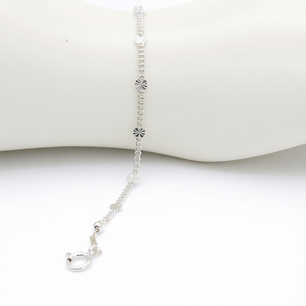 S1929BL Curb Star Bracelet 2.1mm. X 8"