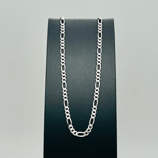 S1723CH Flat Figaro Chain 4.7mm.  18"