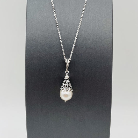 C1365SW Pearl Necklace 18"