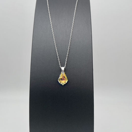 C1368NL Clear Baroque Necklace 18"