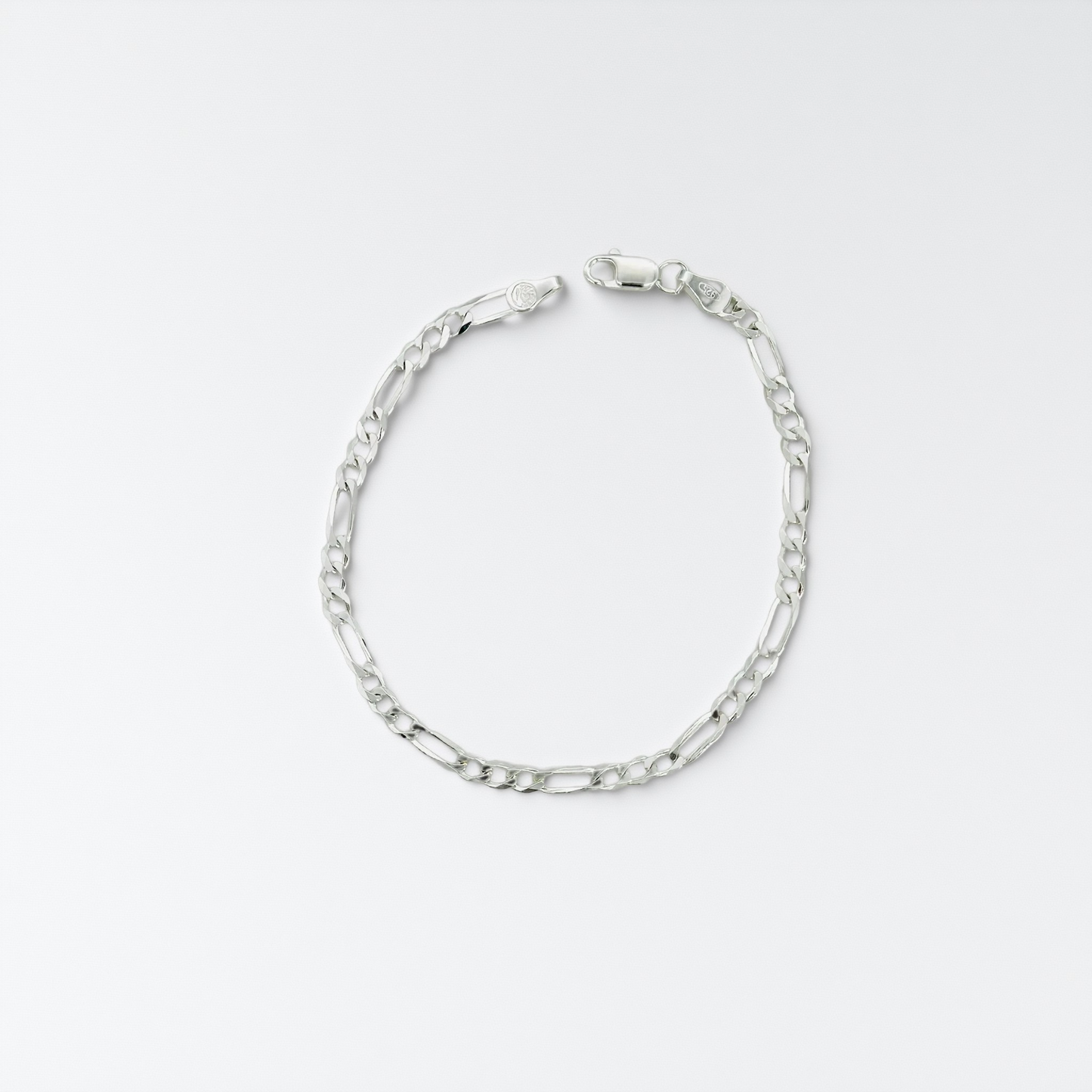 S1894 Super Flat Figaro Bracelet 3mm. X 7"