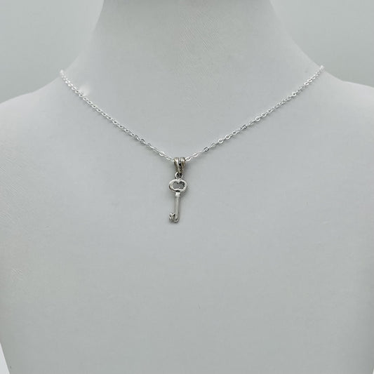 S952NL Key Necklace 16"