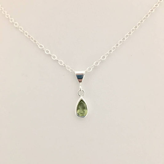 CH871NL Peridot Necklace 14"