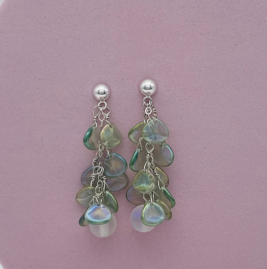 C1326ER Green  AB Earrings