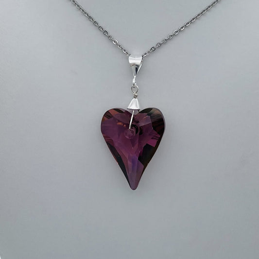 C1095SW Antique Pink Wild Heart Pendant