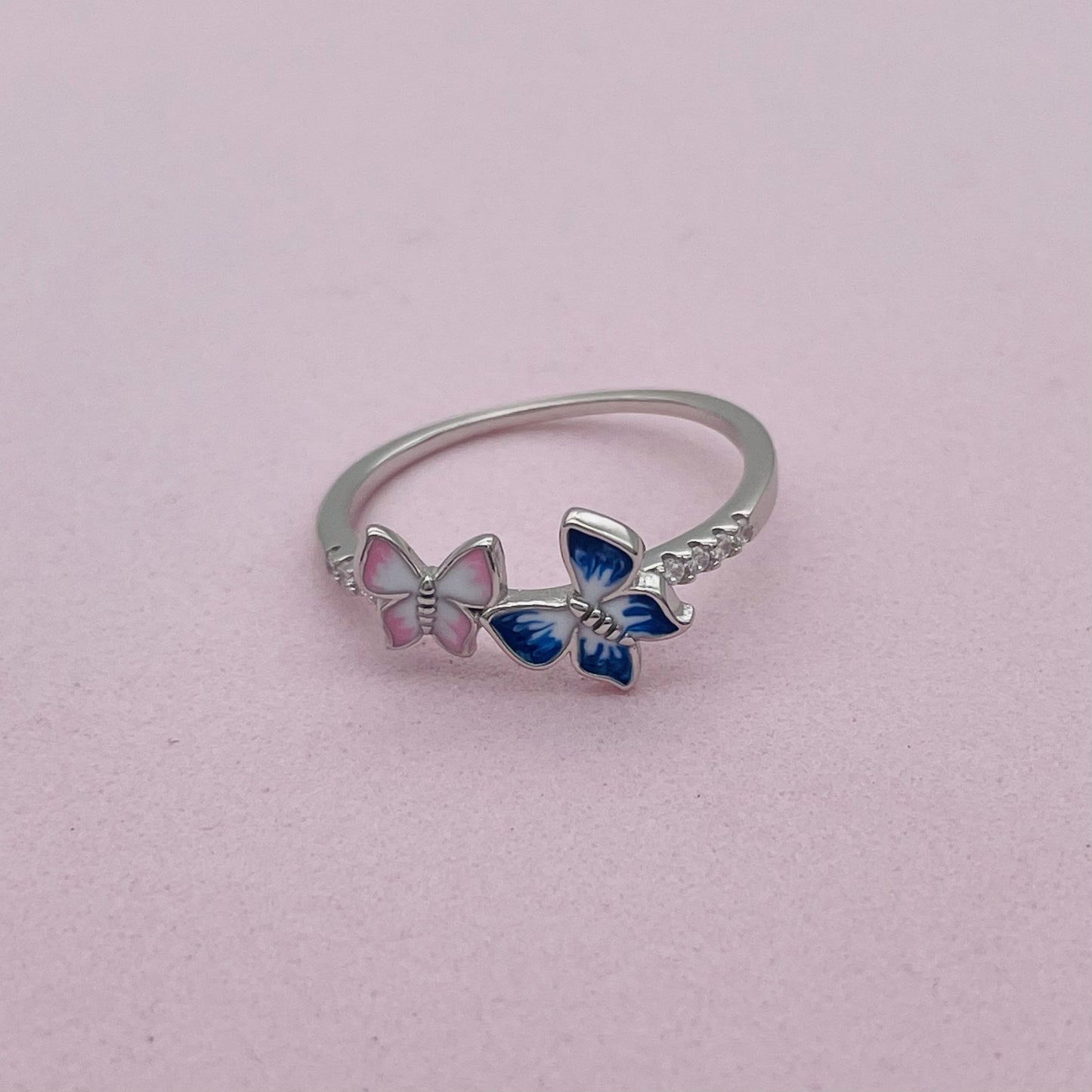 S1697 Butterflies Ring