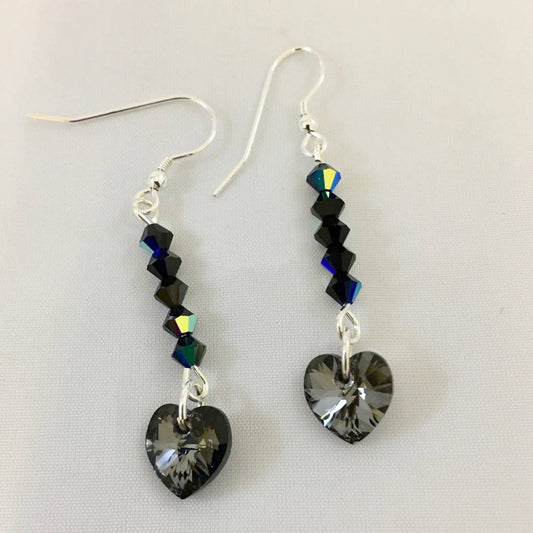 C1143 Black Heart Earrings