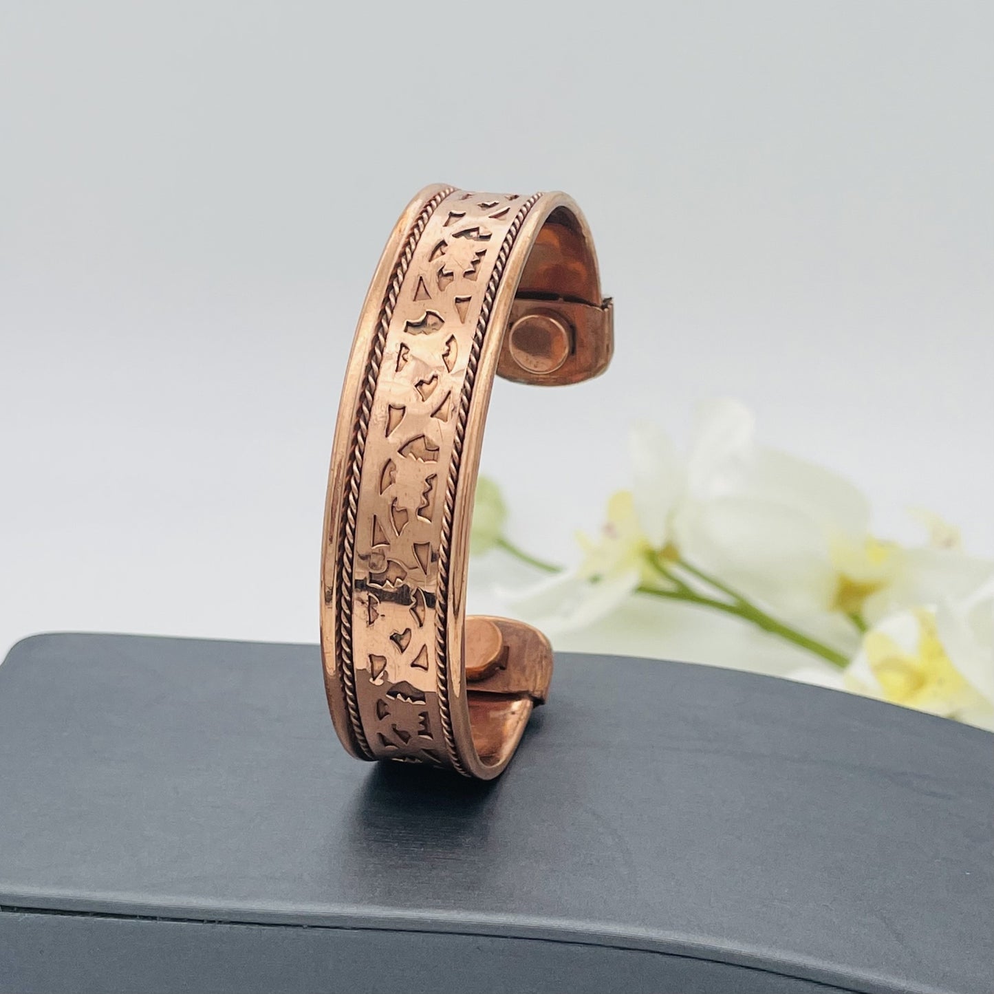 CO05 Copper Bangle