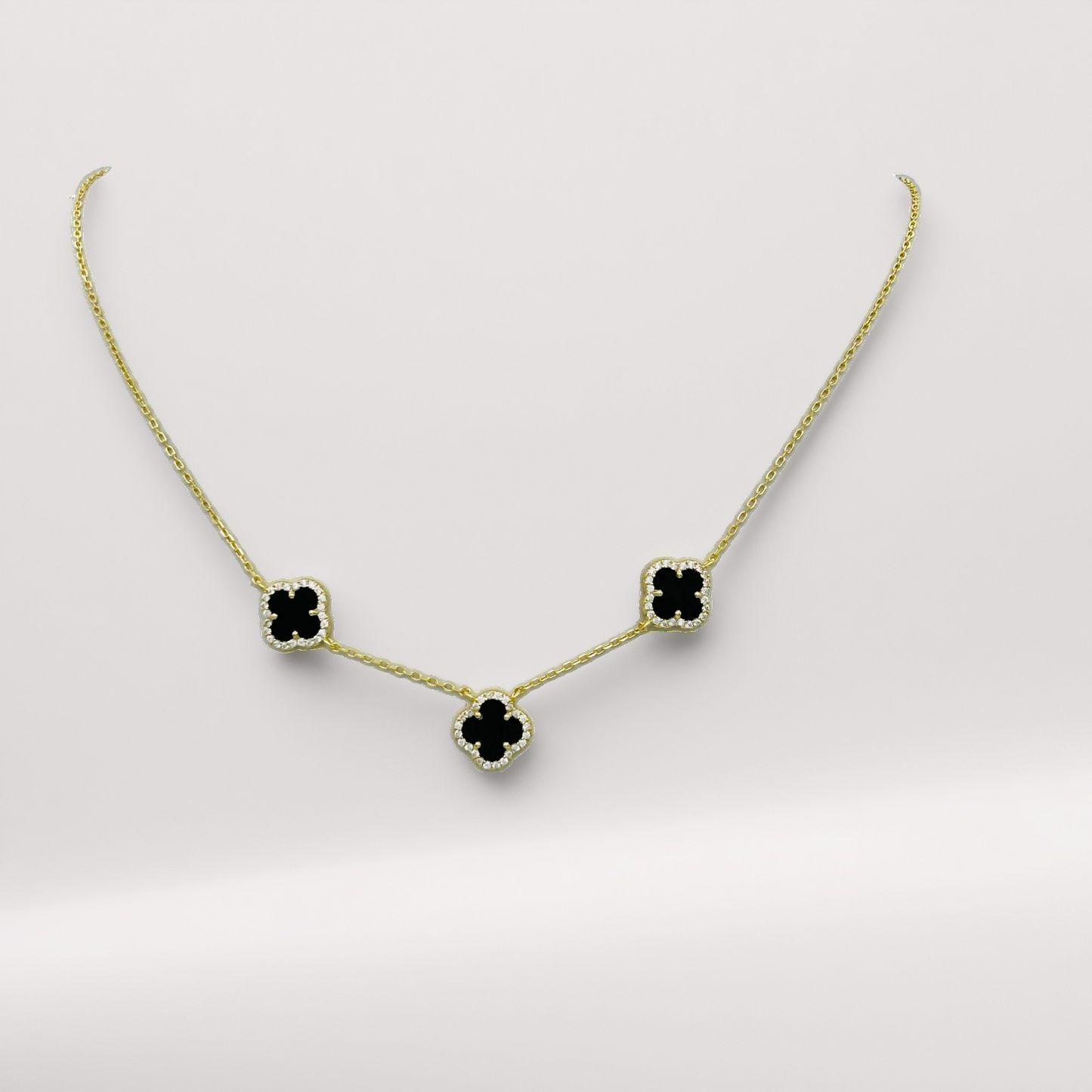 Z1884 Gold Plated Clover Necklace 16"