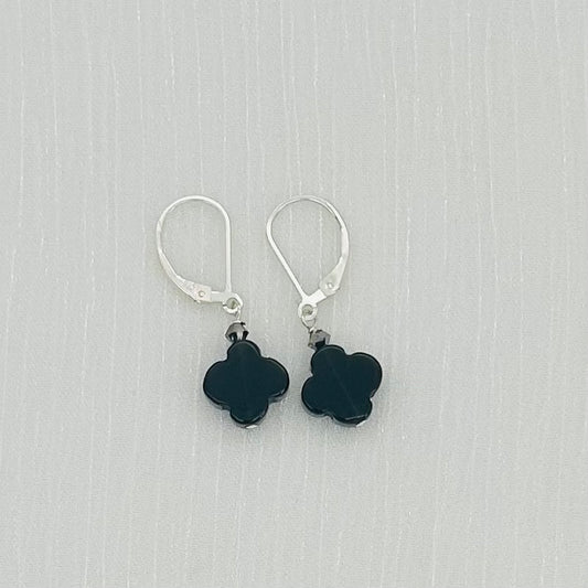 ST1983ER Obsidian Clover Earrings