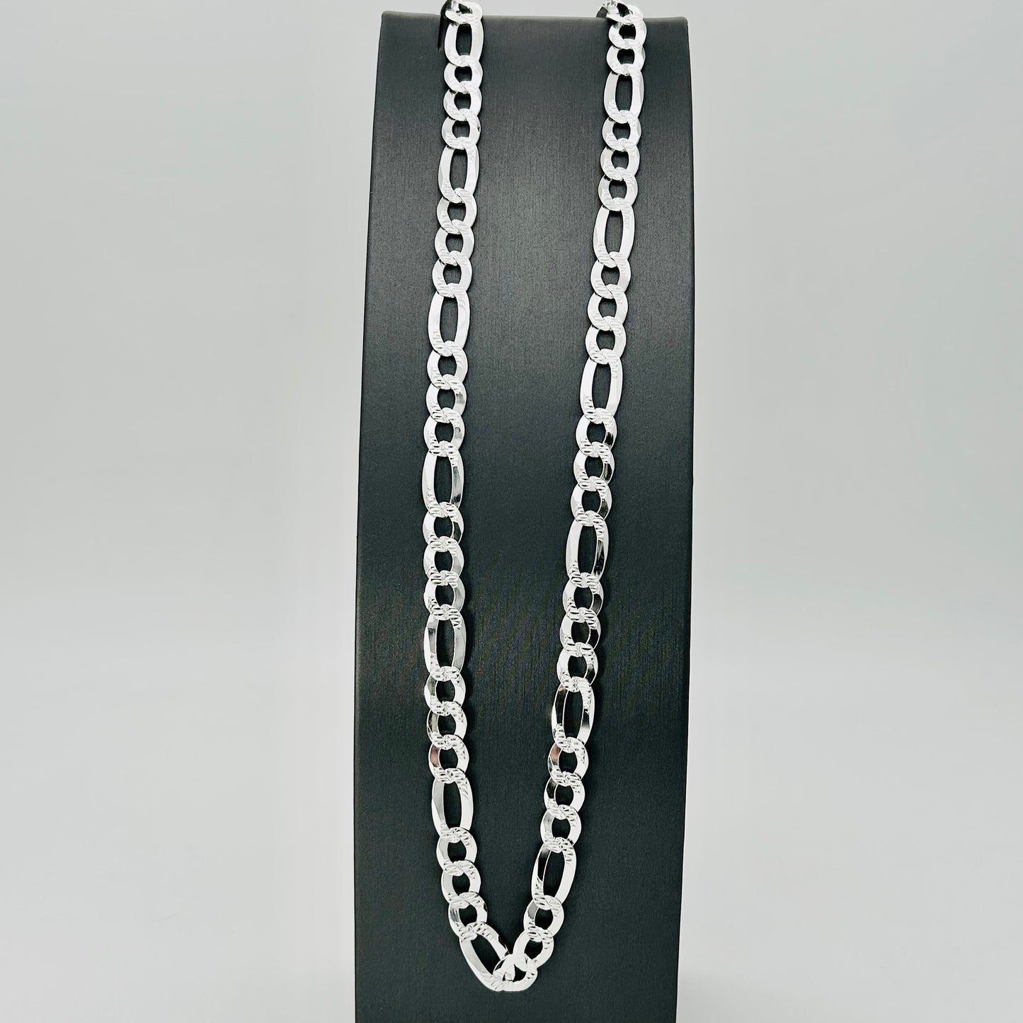 S1770CH Super Flat Figaro Pave Chain 7.7mm. X 24"