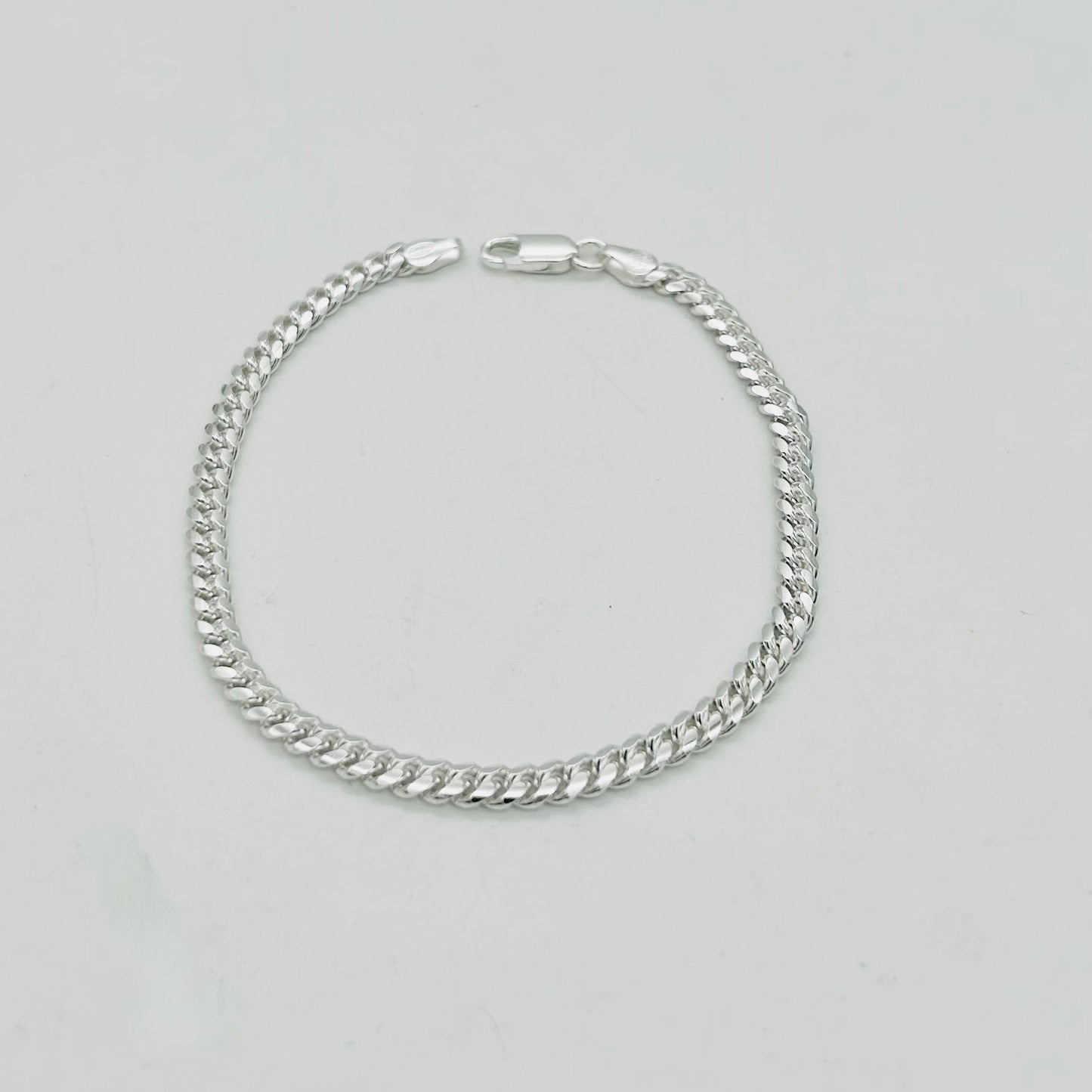 S1914 Miami Curb Link Bracelet 4.2mm. X 8"