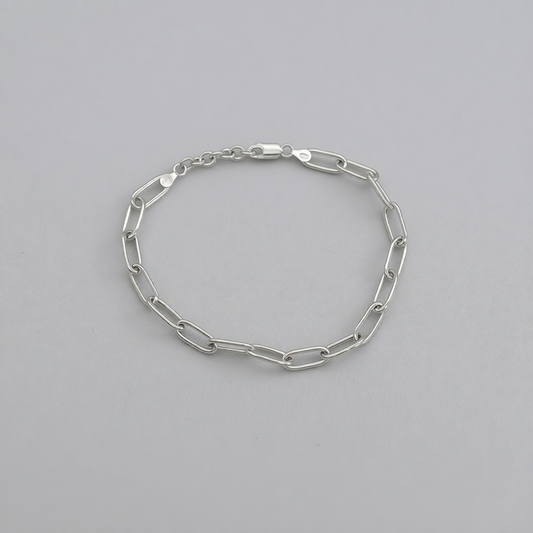 S1916BL Paper Clip Hollow Bracelet 5.9mm. 10"