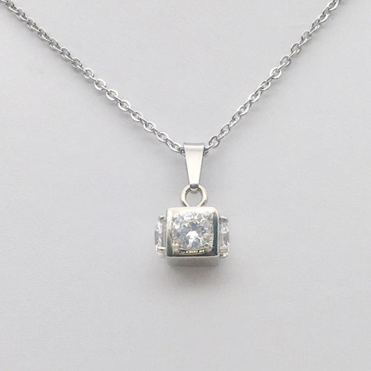 SS1272NL Cube Necklace 18"