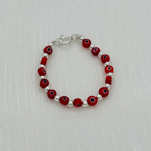 CH980 Red Eyes Bracelet  4.5"