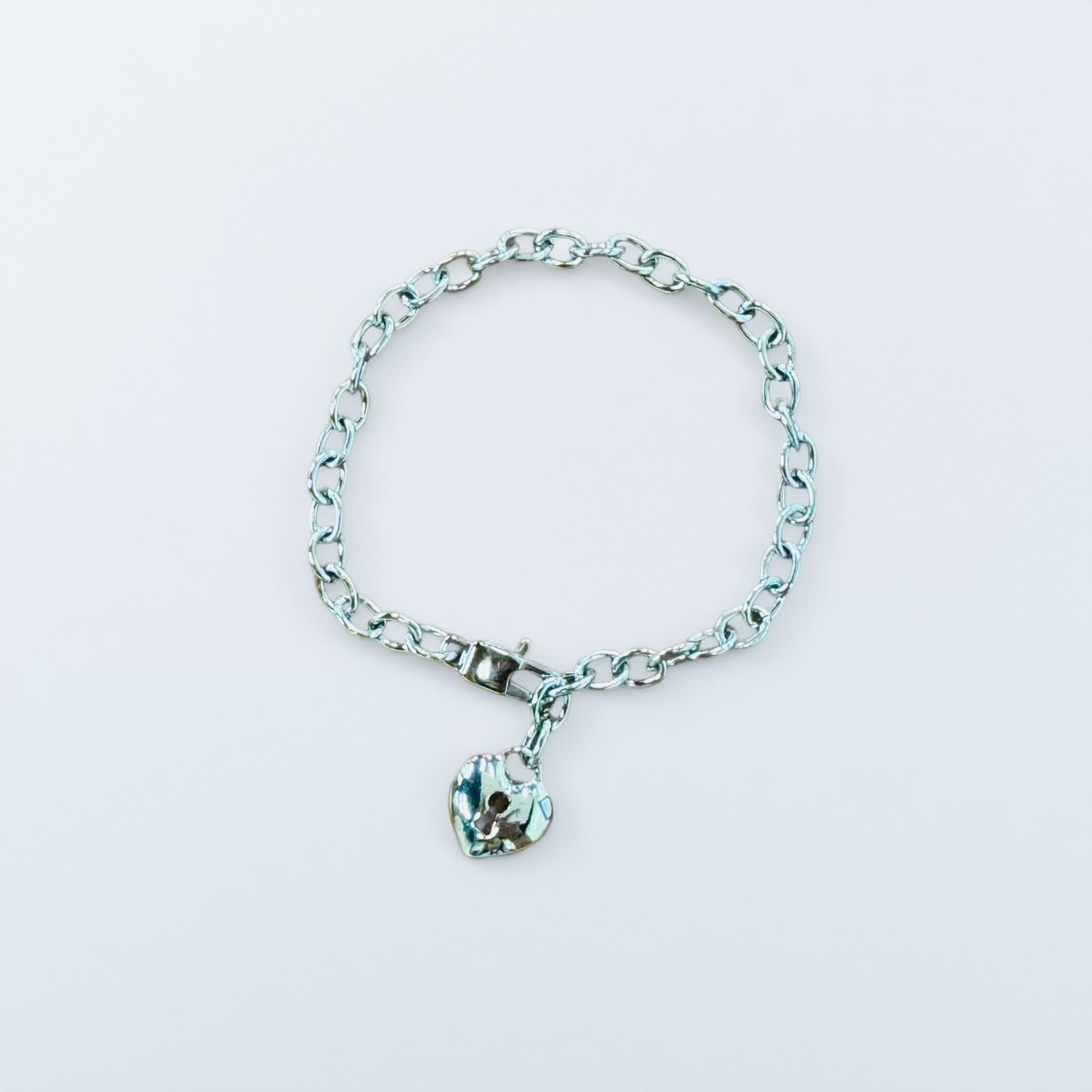SS1590 Heart Bracelet 8"