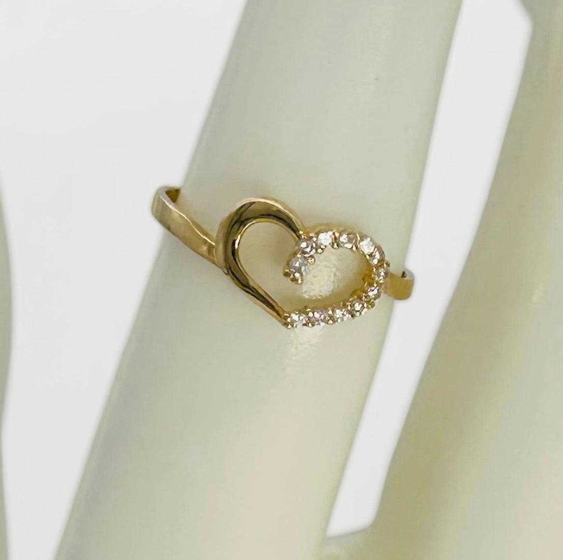 14KG460 Heart Ring