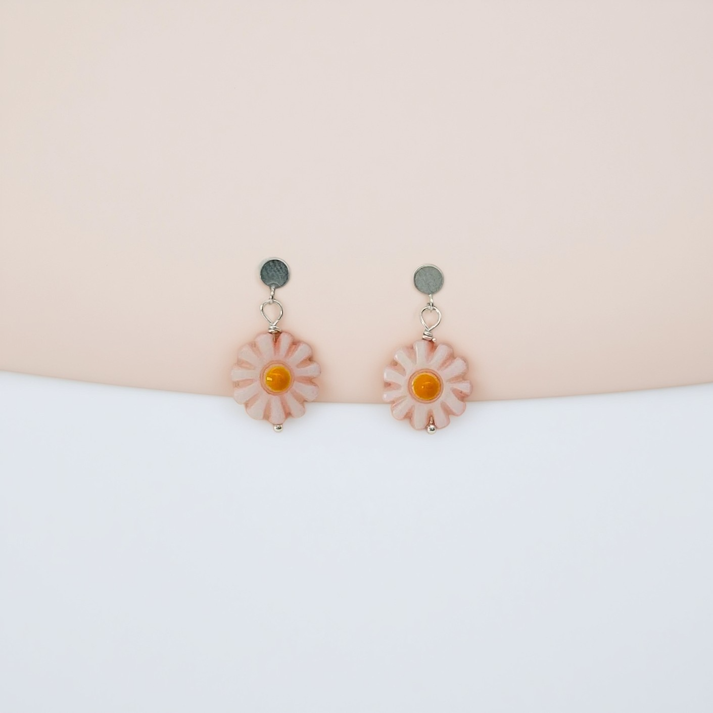 CH990ER Flower Earrings