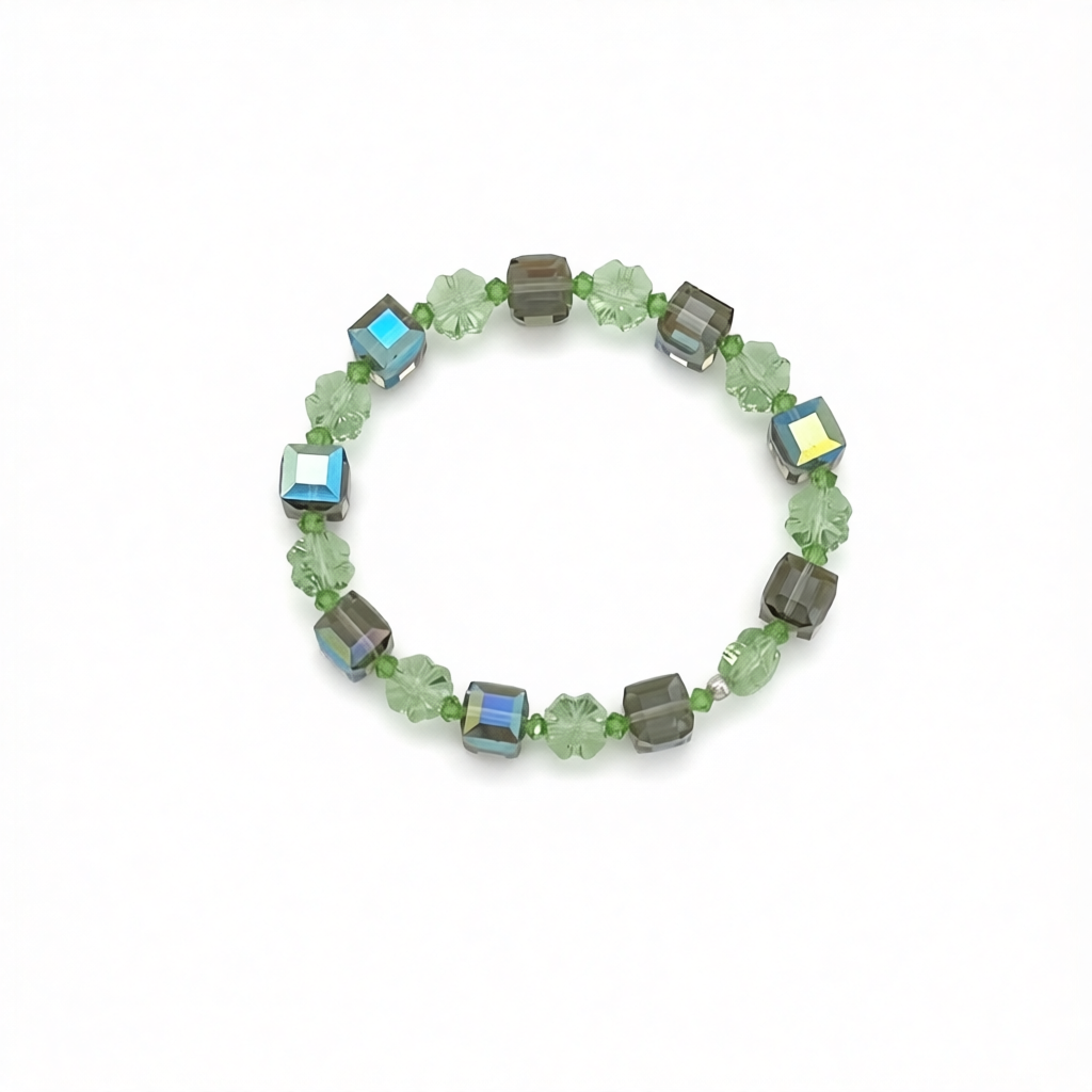 C1492 Green Bracelet 7"