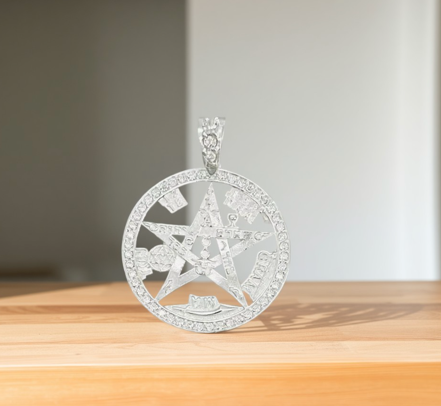 Z1914 Pentagrama Pendant 40mm. X 30mm.