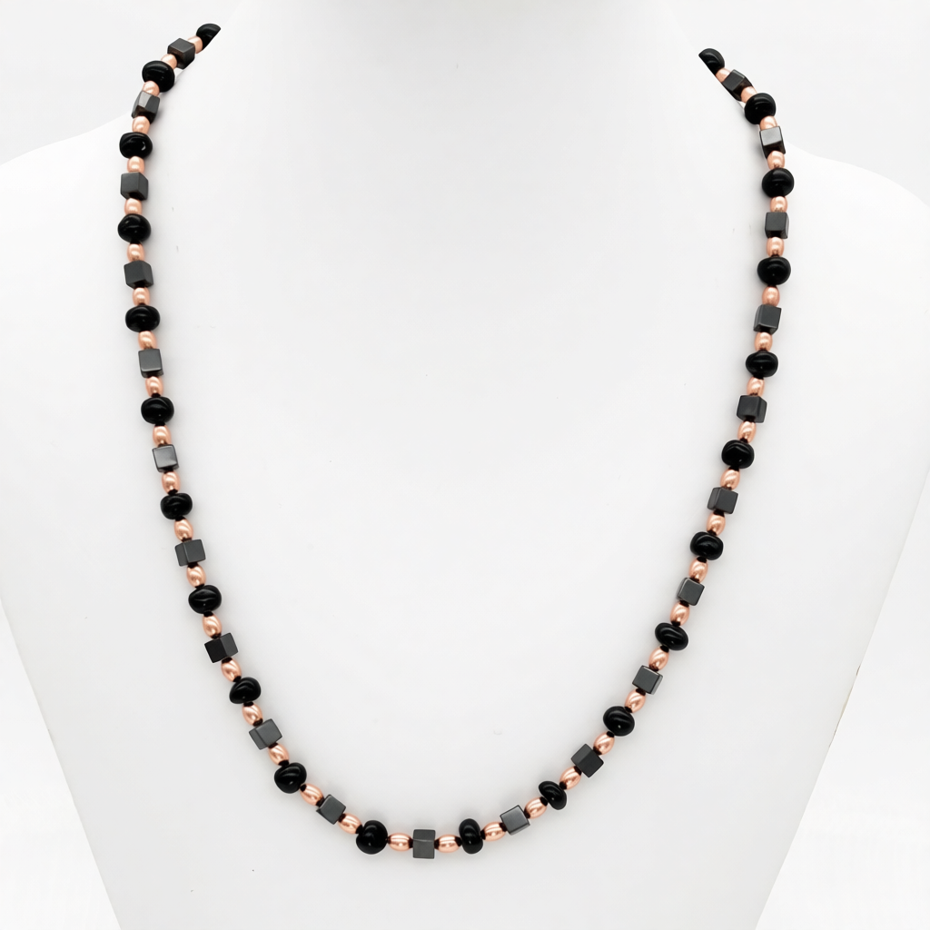 CO28NL Tourmaline & Magnets Necklace 18"