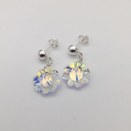 C1189 Daisy Earrings 12mm.