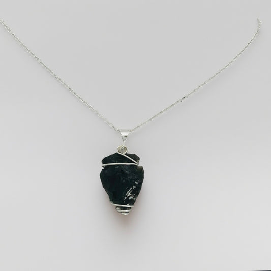 ST1973 Obsidian Necklace 18"