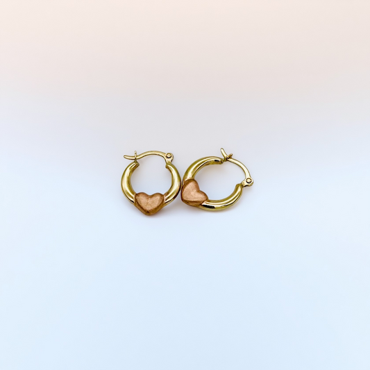 14KG477 Heart Earrings