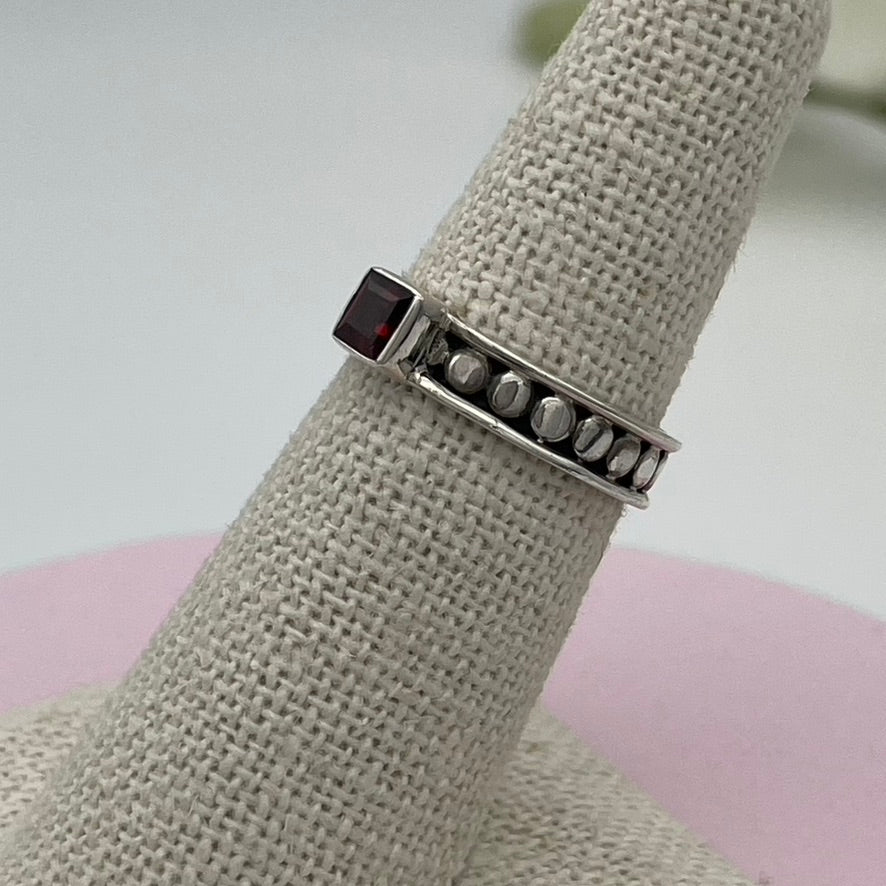 ST1665R Moonstone Ring #7