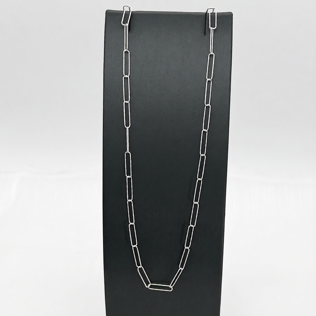 S1967CH Paper Clip Chain 4mm. 24"