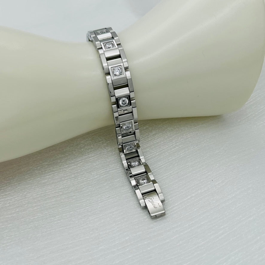 SS1546BL Germanium Bracelet  10mm. x 7"